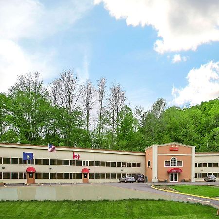 Econo Lodge Montpelier I-89 Exterior photo