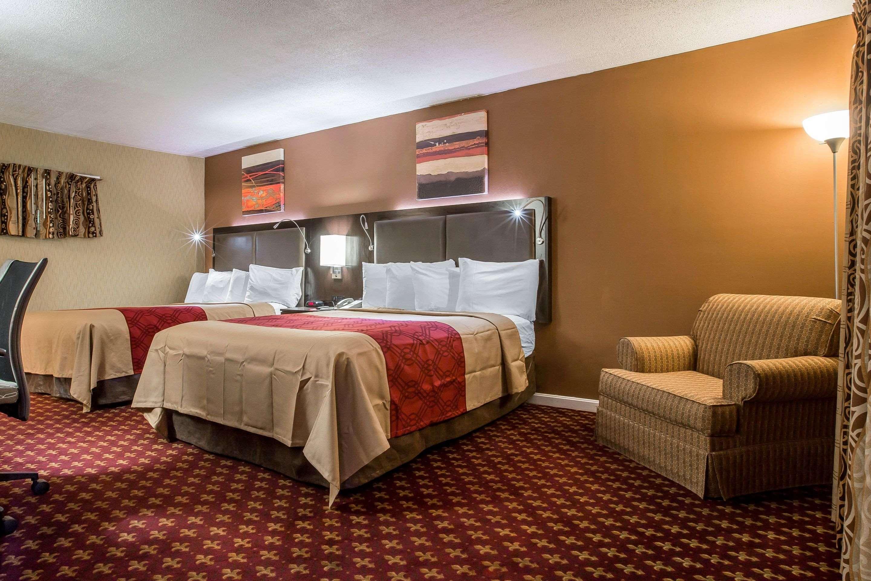 Econo Lodge Montpelier I-89 Exterior photo